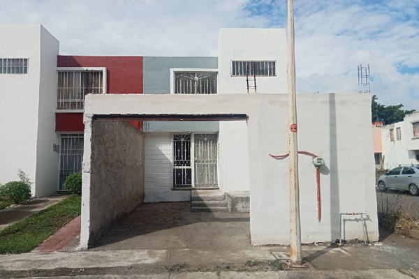 Foto de inmueble en VALLE DE LOS RUISEÑORES #126, Col. 4 Estaciones C.P. 45653, Tlajomulco de Zúñiga
