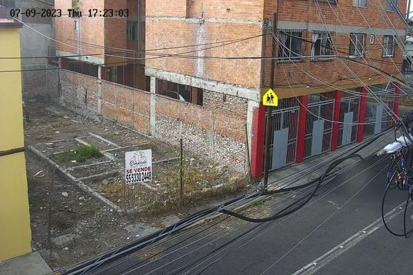 Foto de inmueble en 2a. Cda. de calle 10, Col. Escuadrón 201 C.P. 09060, Iztapalapa