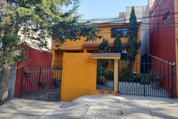 Foto de inmueble en 2a cerrada de guadalupe victoria, Col. Miguel Hidalgo 2A Sección C.P. 14250, Tlalpan