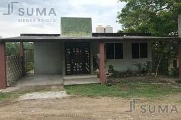 Foto de inmueble en Gaspar Barrientos #s/n, Col. Candelario Garza C.P. 89500, Ciudad Madero