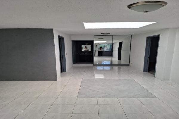Foto de inmueble en E. Pallares y Portillo, San Lucas, Ciudad de México, CDMX #s/n, Col. Barrio San Lucas C.P. 04030, Coyoacán