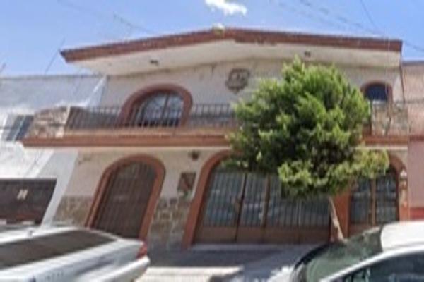 Foto de inmueble en Calle Liceo 859 #859, Col. Alcalde Barranquitas C.P. 44270, Guadalajara