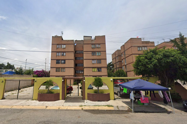 Foto de inmueble en Paseo de acueducto  #10, Col. Villas de la Hacienda C.P. 52929, Atizapán de Zaragoza