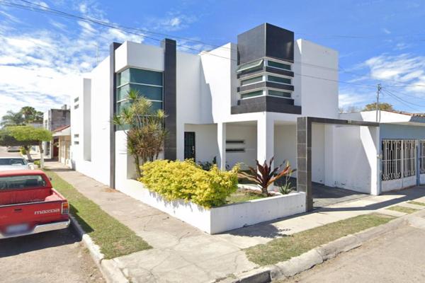 Foto de inmueble en Lagos del Country, 63175 Tepic, Nay., Col. Lagos del Country C.P. 63175, Tepic