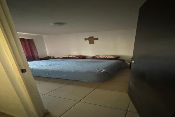 Foto de inmueble en Calle Portal de San Felipe, Col. Jardines de Villas de Santiago C.P. 76148, Querétaro