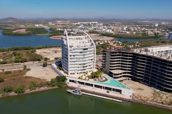 Foto de inmueble en Boulevard Marina Mazatlan 2407 #2407Int. apt 910, Col. Marina Mazatlán C.P. 82103, Mazatlán