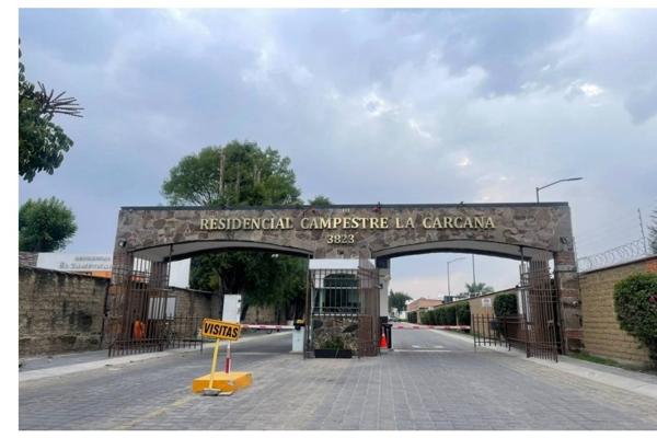 Foto de inmueble en Paseo de los Pinos #52, Col. La Carcaña C.P. 72776, San Pedro Cholula