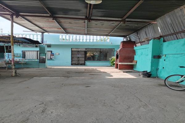 Foto de inmueble en San Nicolás de los Garza, Nuevo León #703 sur, Col. San Nicolás de los Garza Centro C.P. 66400, San Nicolás de los Garza