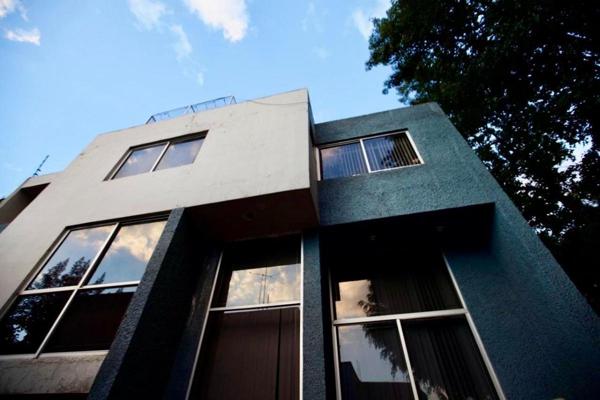 Foto de inmueble en Avenida Hacienda de Valparaíso #124, Col. Hacienda de Echegaray C.P. 53300, Naucalpan de Juárez
