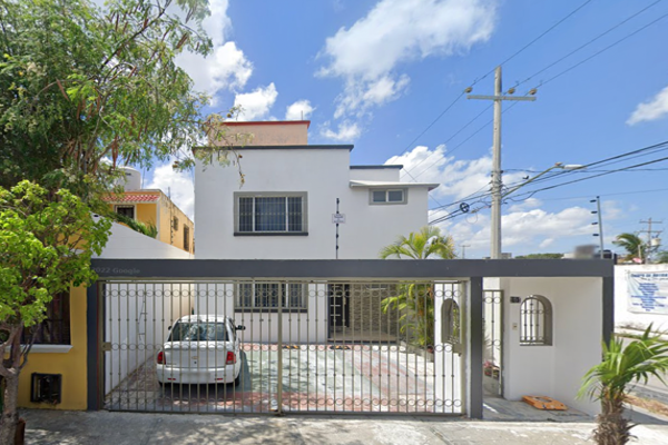 Foto de inmueble en seybaplaya #101, Col. Jardines Cancún C.P. 77537, Benito Juárez