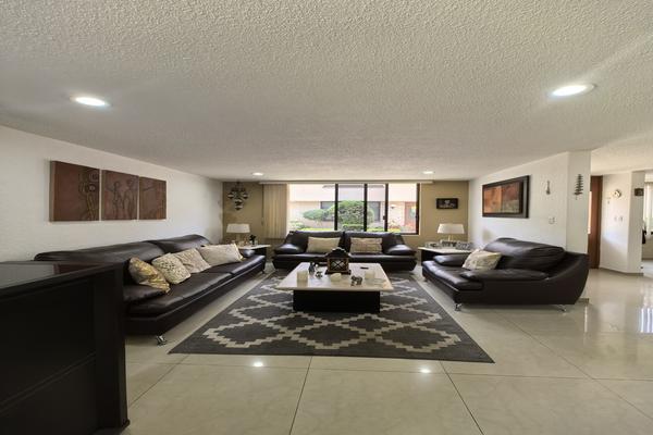 Foto de inmueble en 2da Cerrada de Prolongación Abasolo, Col. Colinas del Bosque C.P. 14608, Tlalpan