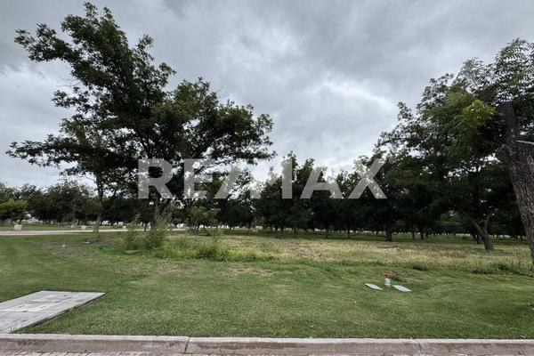 Foto de inmueble en 2da de Alazán, Col. Gabino Santillán C.P. 34307, Durango