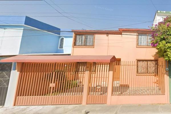 Foto de inmueble en Bosques de Ecatepec 20 #20, Col. Gustavo Baz Prada C.P. 55050, Ecatepec de Morelos