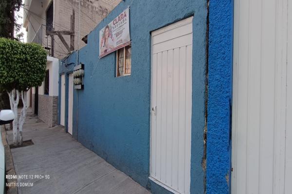 Foto de inmueble en Cda. Historiadores, Amp el Triunfo, Ciudad de México, CDMX #s/n, Col. Ampliación El Triunfo C.P. 09438, Iztapalapa