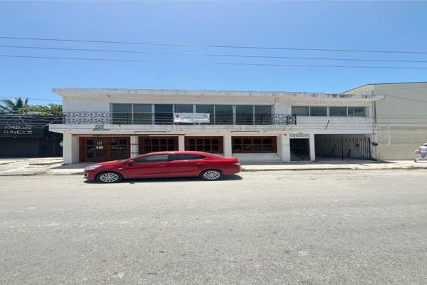 Foto de inmueble en Avenida Carmen Ochoa de Merino, Col. Centro Sct Quintana Roo C.P. 77011, Othón P. Blanco
