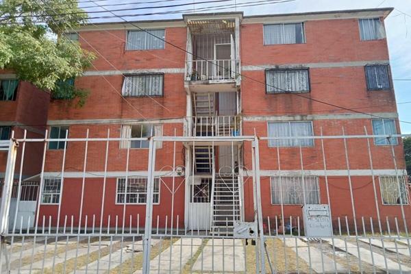 Foto de inmueble en Adolfo Lopez Mateos, 54715 Cuautitlán Izcalli, Méx., Col. Adolfo López Mateos C.P. 54715, Cuautitlán Izcalli