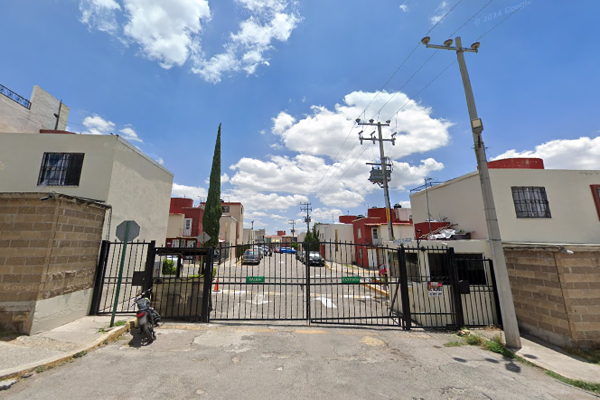 Foto de inmueble en Paseo de La Solidaridad, Col. Paseos de Izcalli C.P. 54719, Cuautitlán Izcalli
