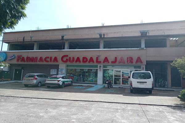 Foto de inmueble en Gildardo Avilés & Calle Lázaro Cárdenas, Rafael Lucio, 91110 Xalapa-Enríquez, Ver., Col. Rafael Lucio C.P. 91110, Xalapa