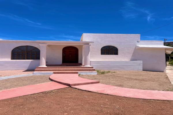 Foto de inmueble en San Rafael, Col. Lomas de Cortés C.P. 85450, Guaymas