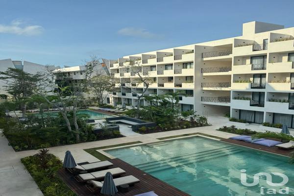 Foto de inmueble en 31 Poniente Condo Xibalbá Mz. 250 R.15 Tulum, Quintana Roo, Col. La Veleta C.P. 77760, Tulum