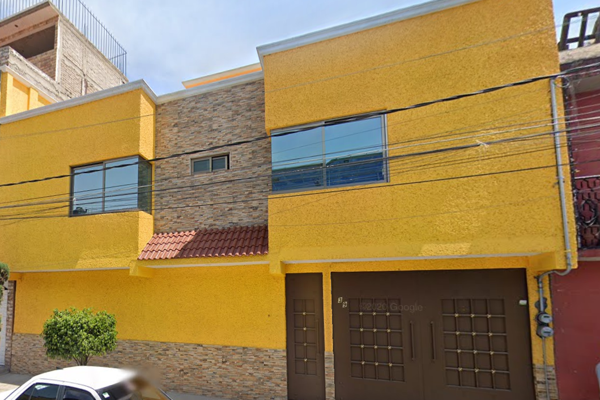 Foto de inmueble en Calle 33 #s/n, Col. Maravillas C.P. 57410, Nezahualcóyotl