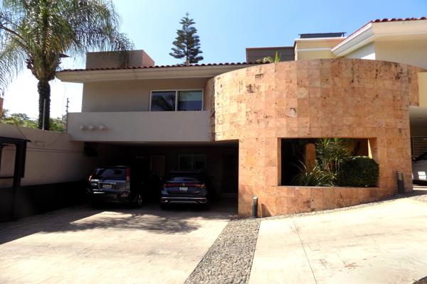 Foto de inmueble en AVENIDA NACIONES UNIDAS  #7260, Col. Villa Universitaria C.P. 45110, Zapopan