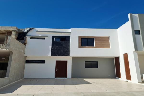Foto de inmueble en Av Paseo del Pacífico, 82275 Mazatlán, Sin., Col. Sonterra Residencial II C.P. 82124, Mazatlán
