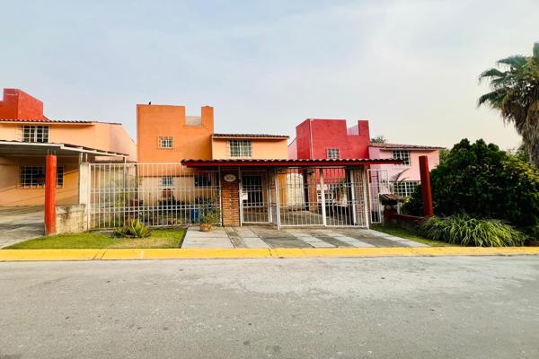 Foto de inmueble en DE LAS FLORES NTE #s/n, Col. Xochitepec Centro C.P. 62790, Xochitepec