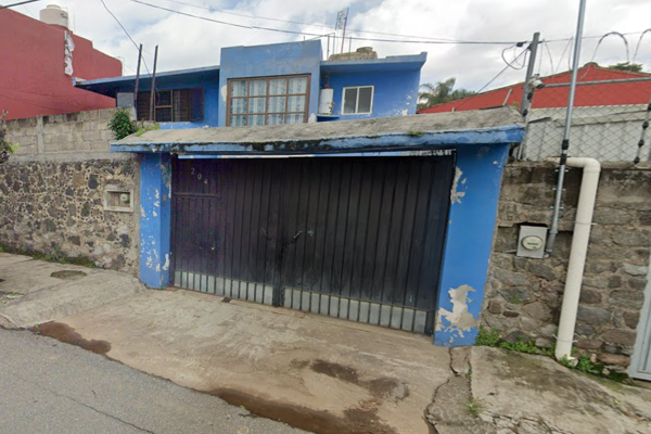 Foto de inmueble en Nueva China, Rincon del Valle, Cuernavaca, Mor. #204, Col. Lomas de Cortes C.P. 62240, Cuernavaca