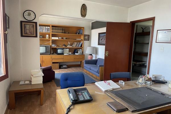 Foto de inmueble en 33, Col. Valentín Gómez Farias C.P. 15010, Venustiano Carranza