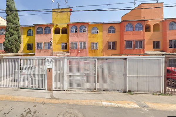 Foto de inmueble en Teoloyucan  #12, Col. Rey Nezahualcóyotl C.P. 57809, Nezahualcóyotl