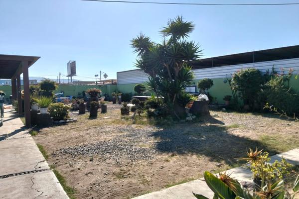 Foto de inmueble en Libertad, Col. Los Maestros C.P. 22840, Ensenada