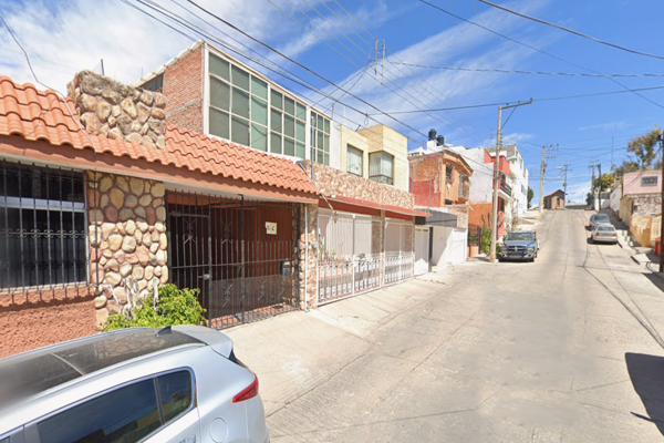 Foto de inmueble en P.º la Encantada 110A, Zona A, La Encantada, 98088 Zacatecas, Zac. #110A, Col. La Encantada C.P. 98088, Zacatecas