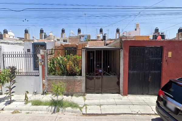 Foto de inmueble en Casuarina, Col. Irapuato Centro C.P. 36500, Irapuato