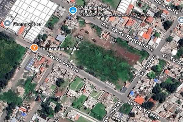 Foto de inmueble en Av Juarez, Col. San Pedro Atzompa C.P. 55770, Tecámac