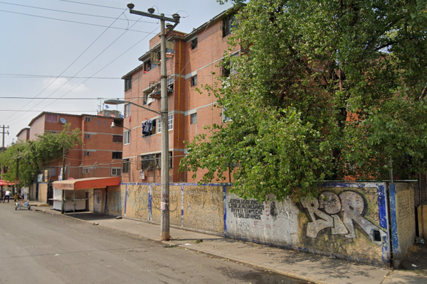 Foto de inmueble en Desarrollo Urbano Quetzacoatl  #s/n, Col. Desarrollo Urbano Quetzalcoatl C.P. 09700, Iztapalapa