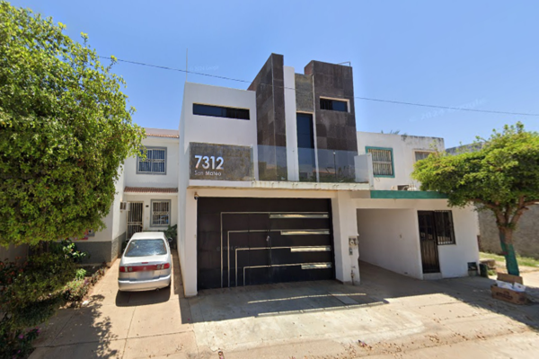 Foto de inmueble en Calle San Mateo #s/n, Col. Ferrocarrilera C.P. 82013, Mazatlán