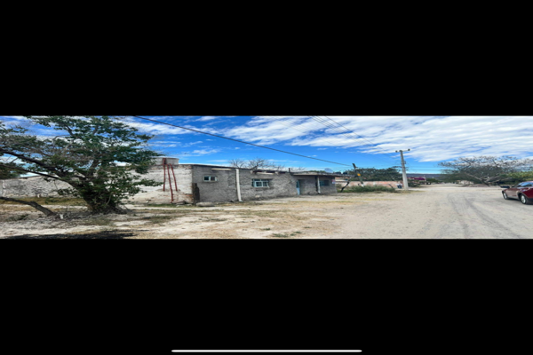 Foto de inmueble en 45960 Santa Cruz el Grande, Jal. #s/n, Col. Santa Cruz El Grande C.P. 45960, Poncitlán