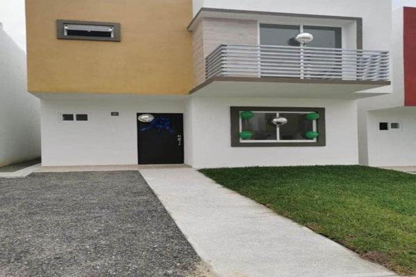 Foto de inmueble en Circuito MediterraneoInt. 7, Col. CEAS C.P. 92895, Tuxpan