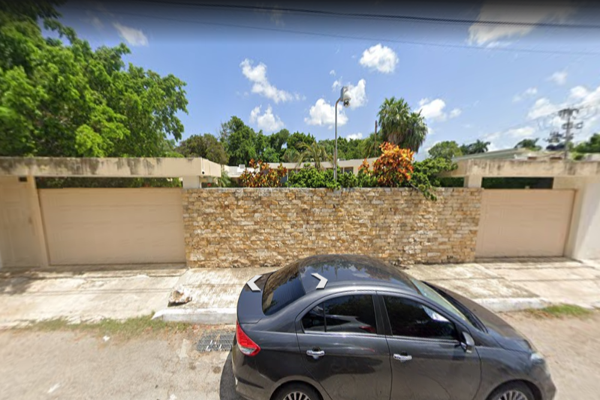 Foto de inmueble en Calle 29, Hacienda Sodzil Nte., Mérida, Yuc. #95, Col. México Norte C.P. 97128, Mérida