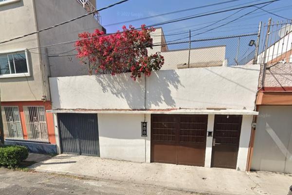 Foto de inmueble en Maravatio, Col. Clavería C.P. 02080, Azcapotzalco