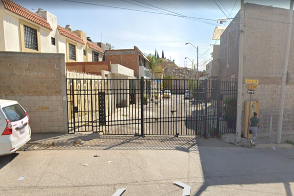 Foto de inmueble en Avenida Villalta, Col. Lomas de San Jorge C.P. 20299, Aguascalientes
