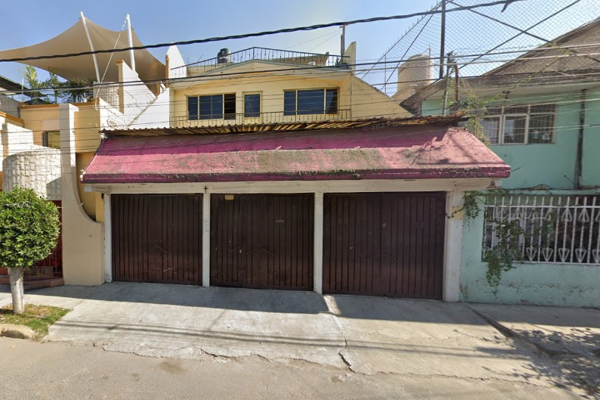 Foto de inmueble en Tizapan, Col. Metropolitana Tercera Sección C.P. 57750, Nezahualcóyotl
