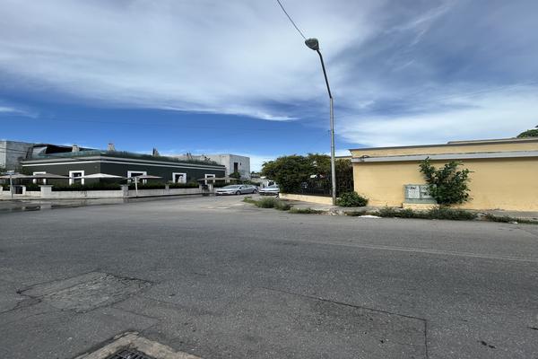 Foto de inmueble en 37, Col. Paseo de Montejo C.P. 97205, Mérida