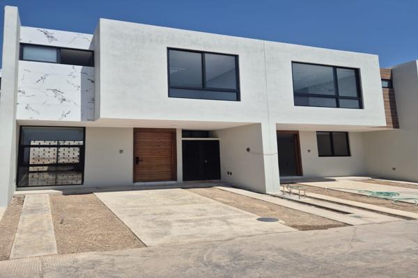 Foto de inmueble en Av. Cantabria, Tlaquepaque, Artesanos, 45598 San Pedro Tlaquepaque, Jal. #s/n, Col. Compositores C.P. 45598, San Pedro Tlaquepaque