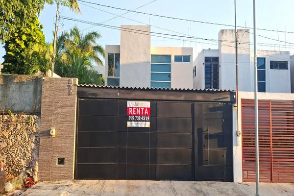 Foto de inmueble en 38, Col. Xcumpich C.P. 97204, Mérida