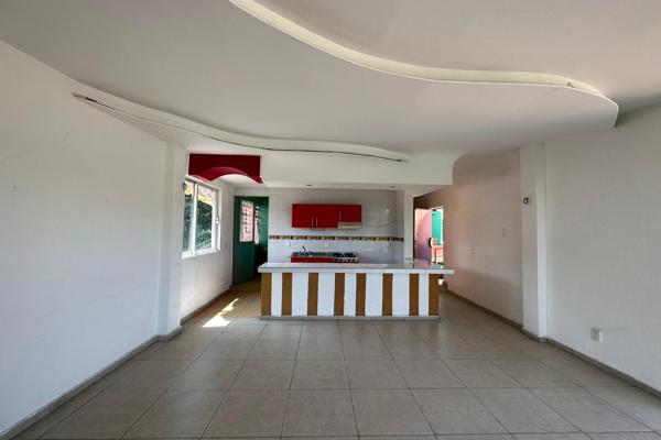 Foto de inmueble en Temixco, Col. Los Presidentes C.P. 62583, Temixco