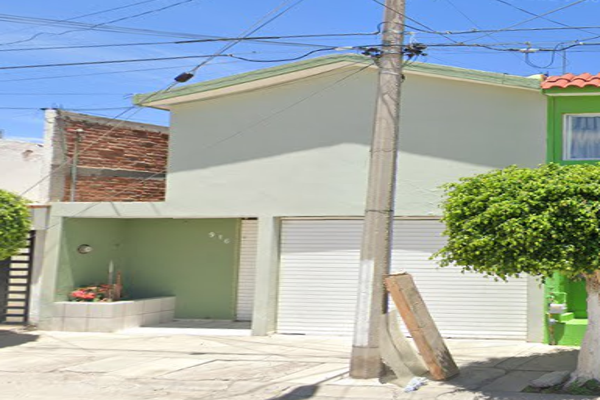 Foto de inmueble en Alamos #s/n, Col. Jacarandas C.P. 78148, San Luis Potosí