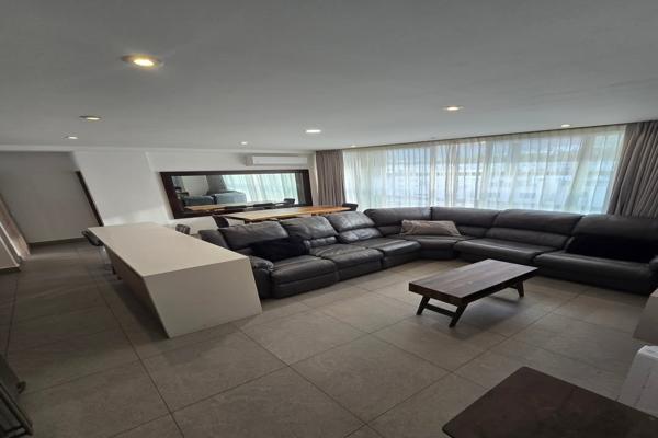 Foto de inmueble en Barreta 100 #100, Col. Las Cumbres 2 Sector C.P. 64610, Monterrey