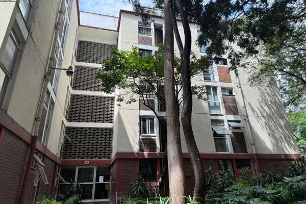 Foto de inmueble en Av. Universidad, Romero de Terreros, Ciudad de México, CDMX #s/n, Col. Romero de Terreros C.P. 04310, Coyoacán